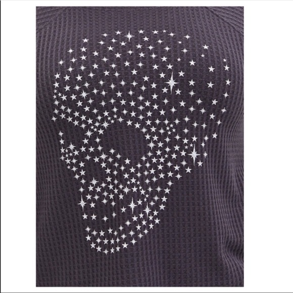 Host Pick!NWOT! Torrid waffle skull top - Picture 2 of 10